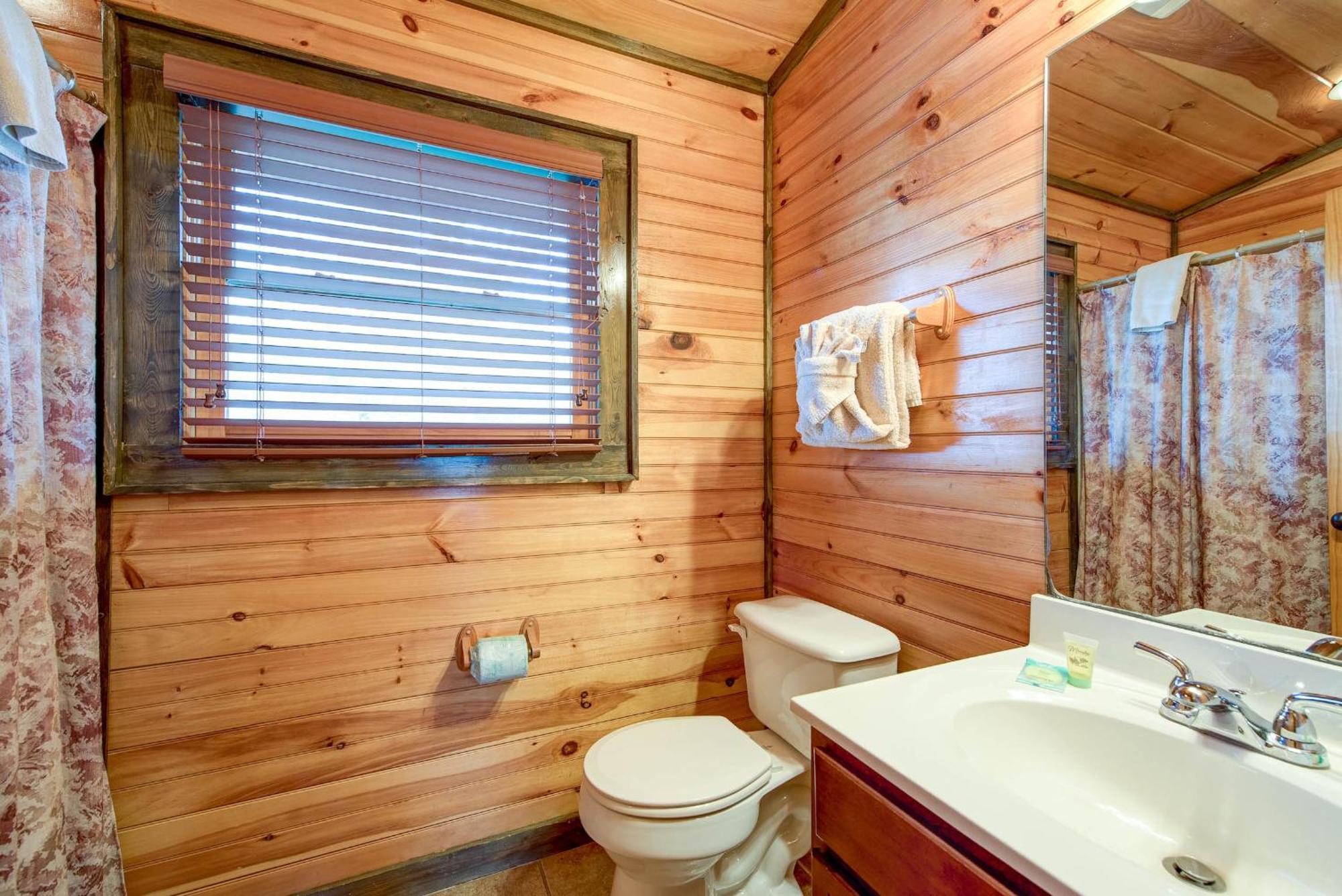 Standing Bear Lodge แกตลิงเบิร์ก ภายนอก รูปภาพ