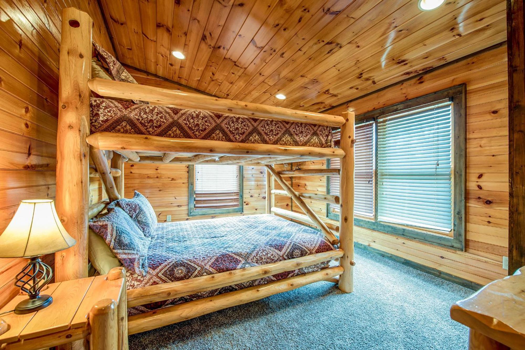 Standing Bear Lodge แกตลิงเบิร์ก ภายนอก รูปภาพ